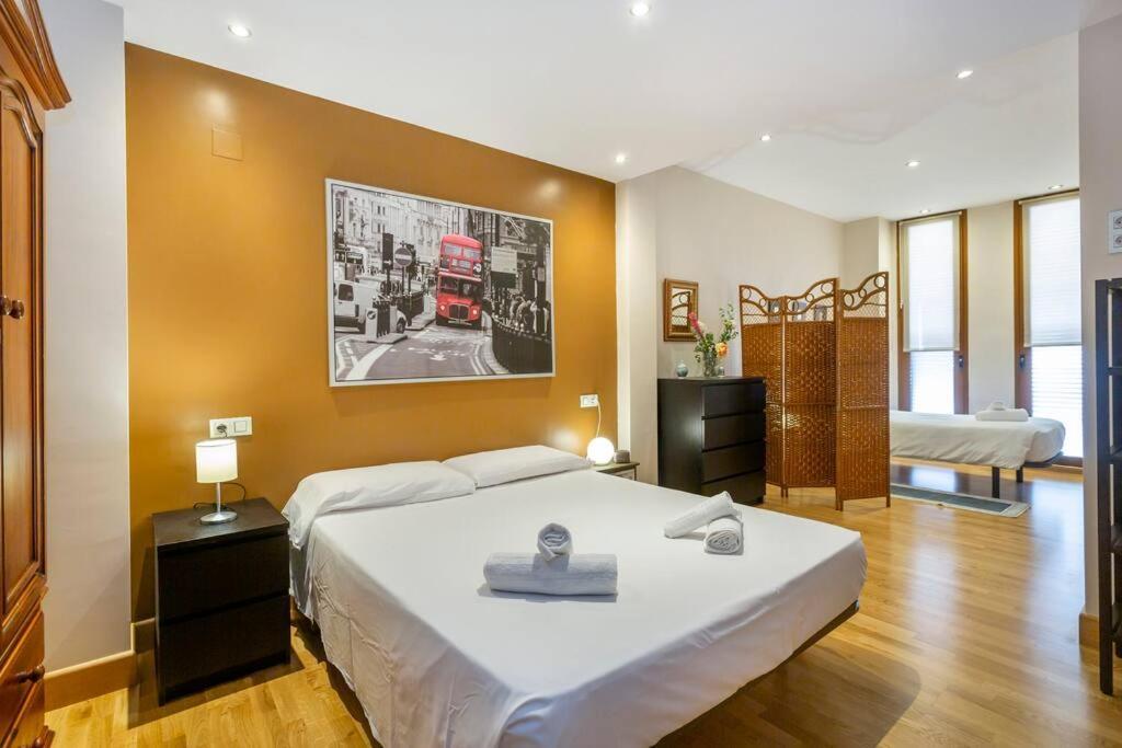 Marieta Apartment By The Castle With Ac Alicante Dış mekan fotoğraf
