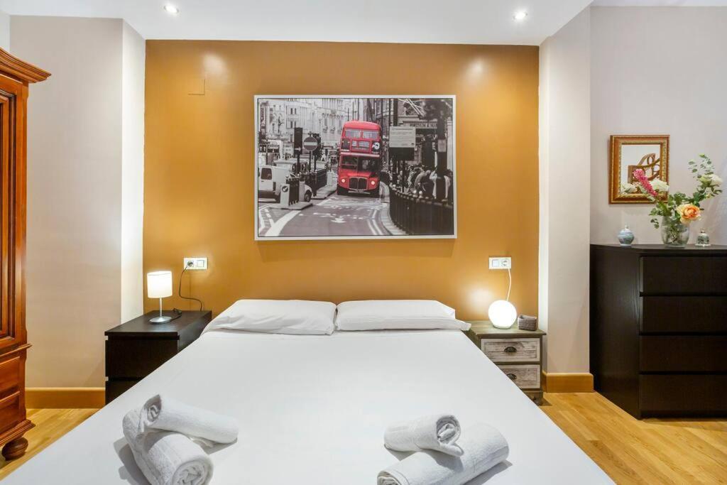 Marieta Apartment By The Castle With Ac Alicante Dış mekan fotoğraf